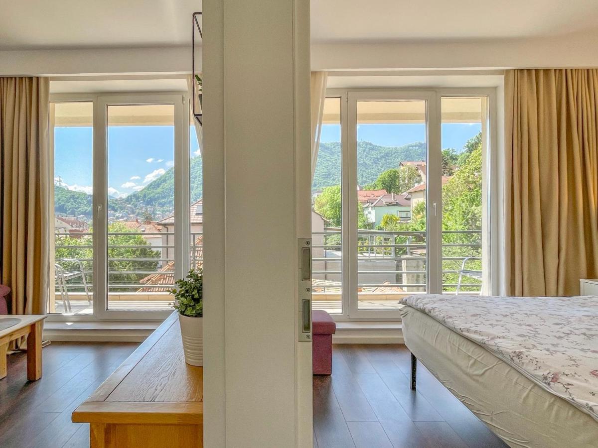 Central Premium Apartment Braşov Esterno foto