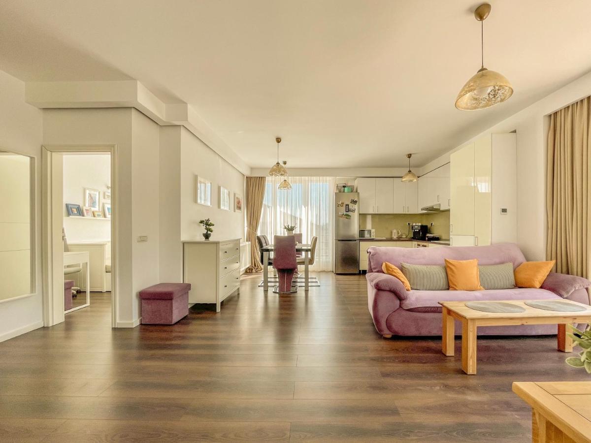 Central Premium Apartment Braşov Esterno foto