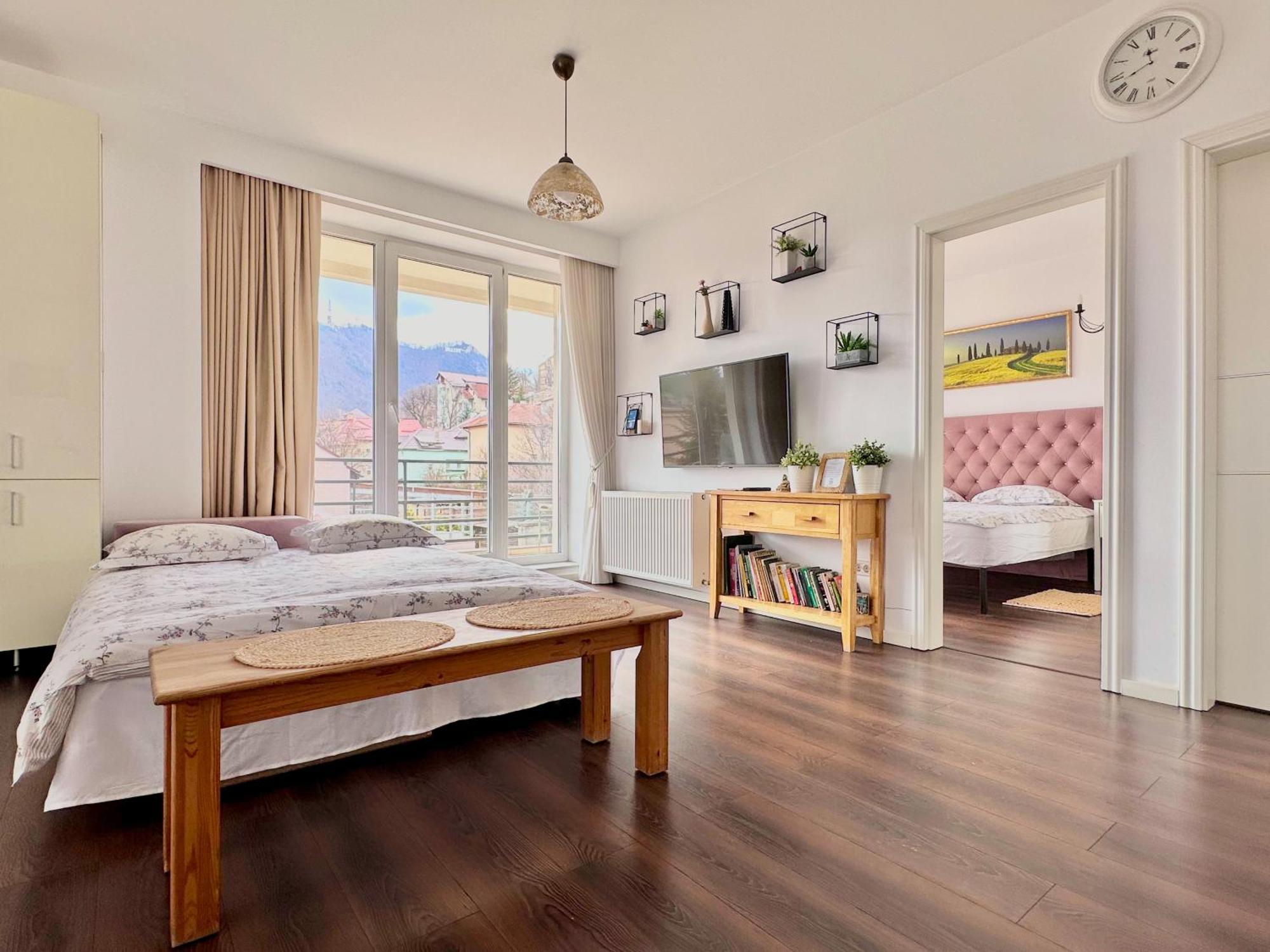 Central Premium Apartment Braşov Esterno foto
